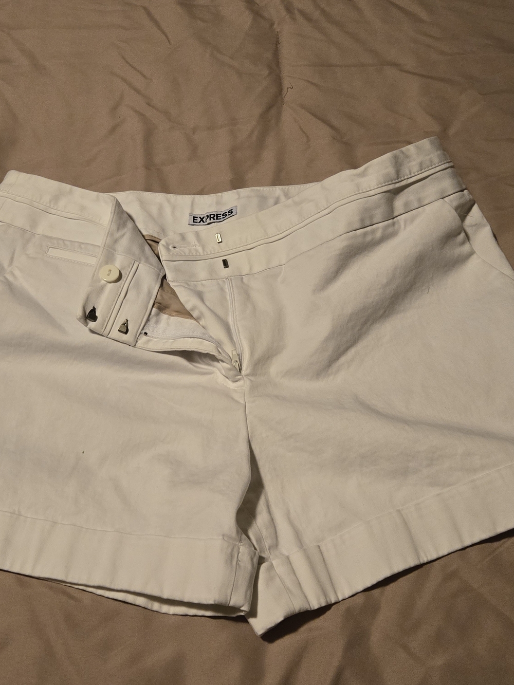 Express Women's White Stretch Shorts